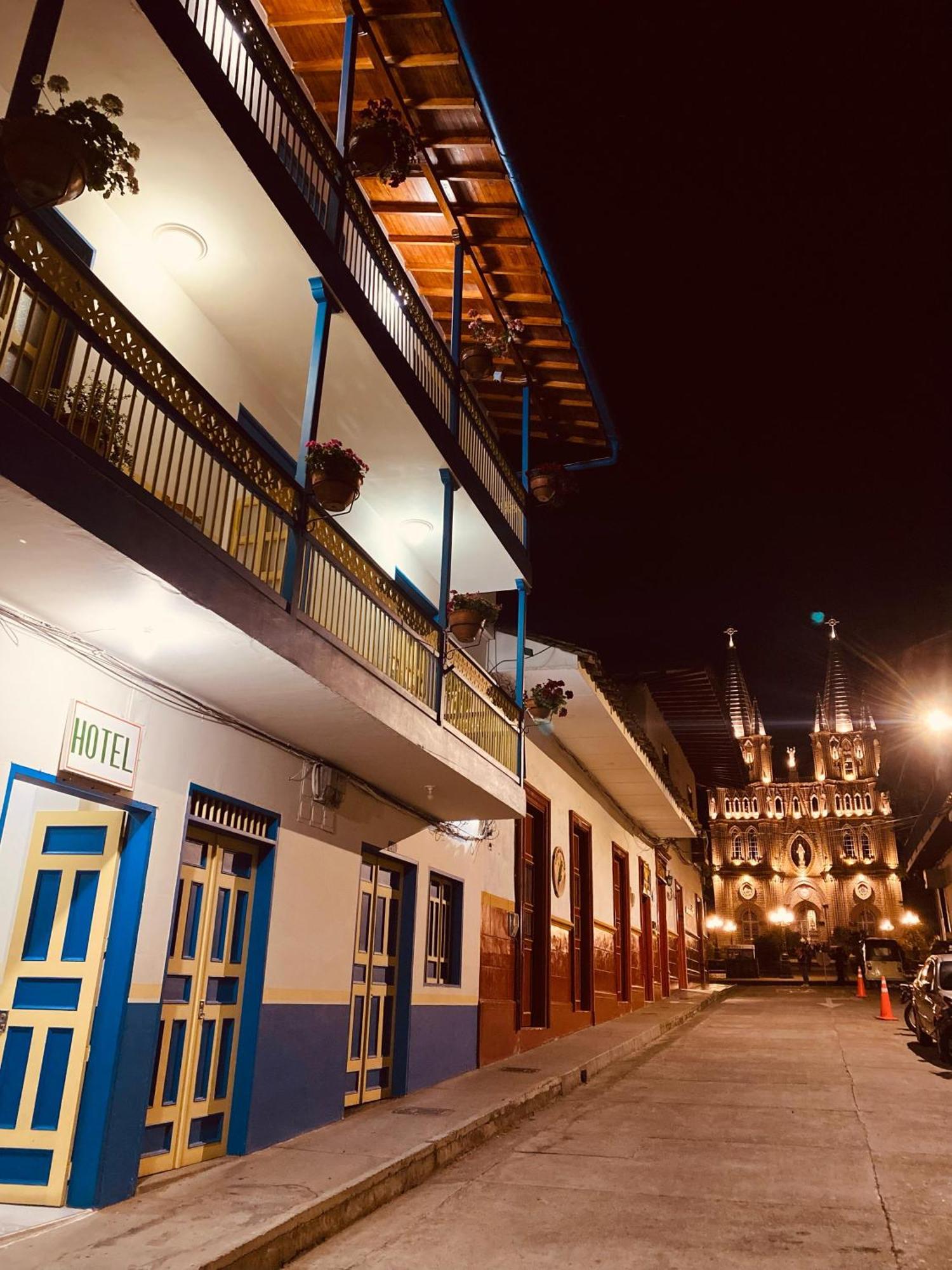 Hotel El Dorado Jardín Exterior foto